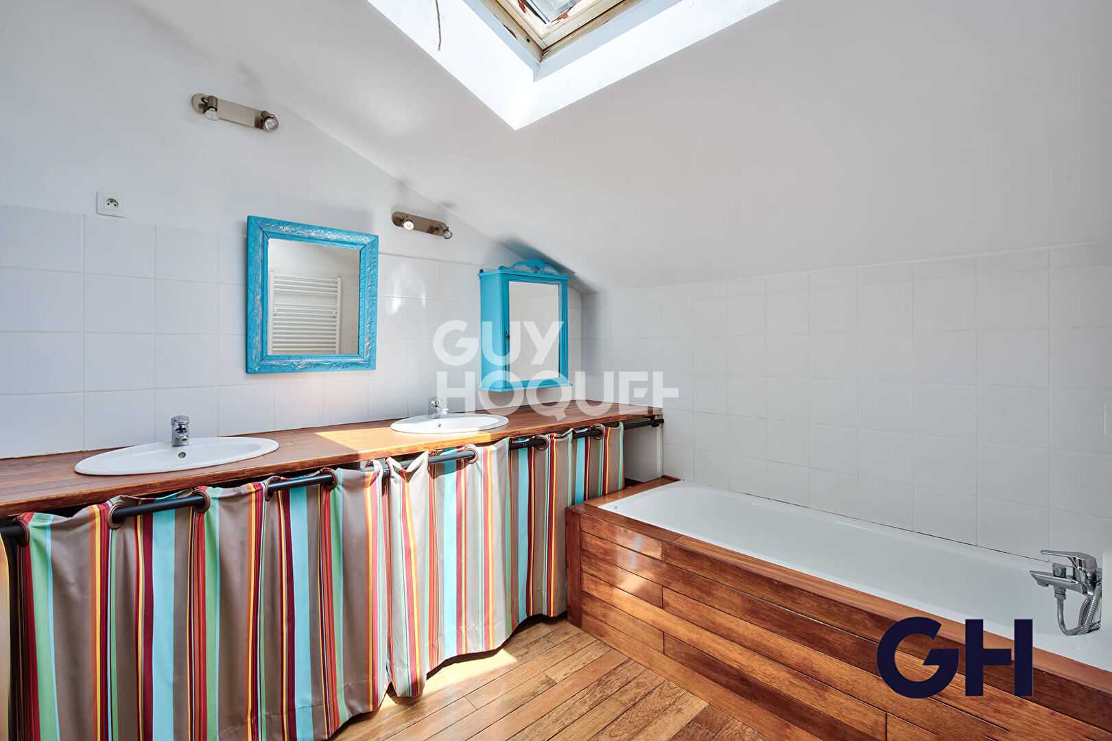 Loft - Sathonay Camp 210 m²