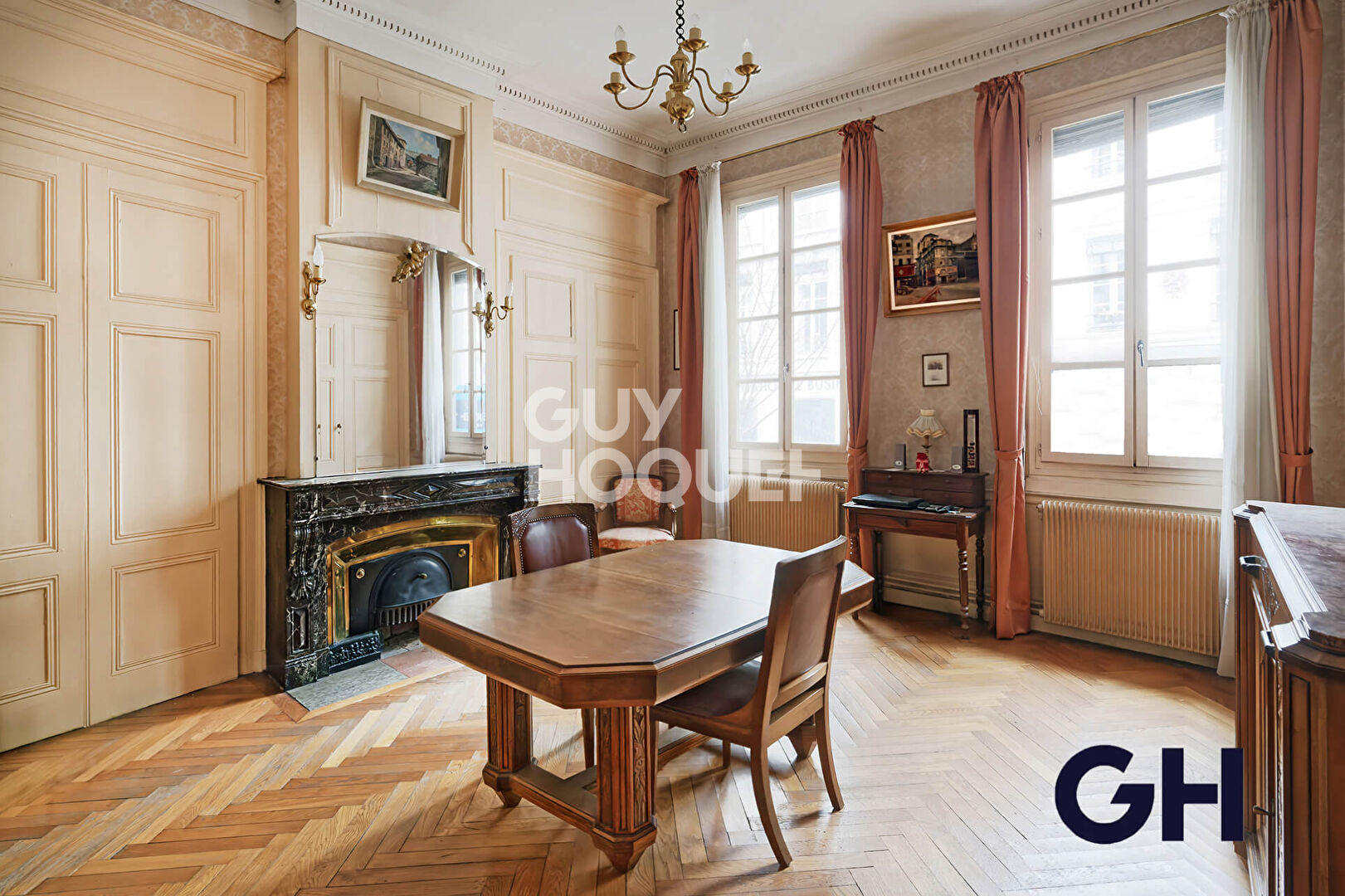 Ampère - Appartement familial - Coeur-Presqu'île - 100 m²