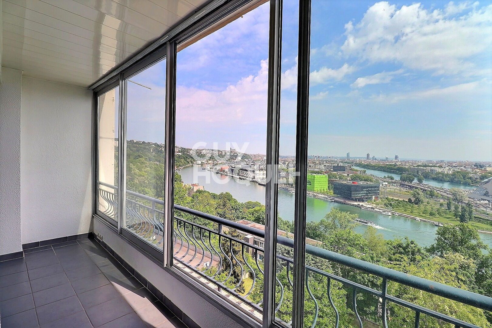 Appartement La Mulatiere 3 pièce(s) 63 m2