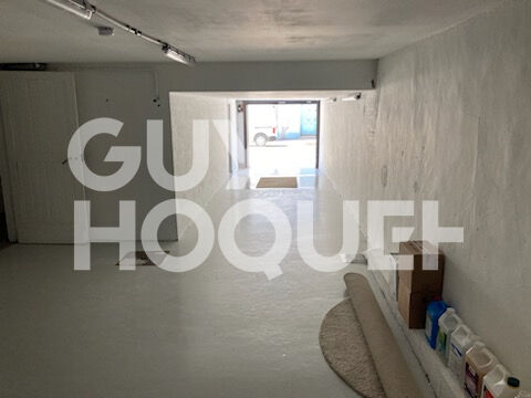 LOCAL PROFESSIONNEL POUR STOCKAGE