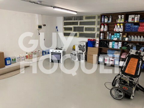 LOCAL PROFESSIONNEL POUR STOCKAGE