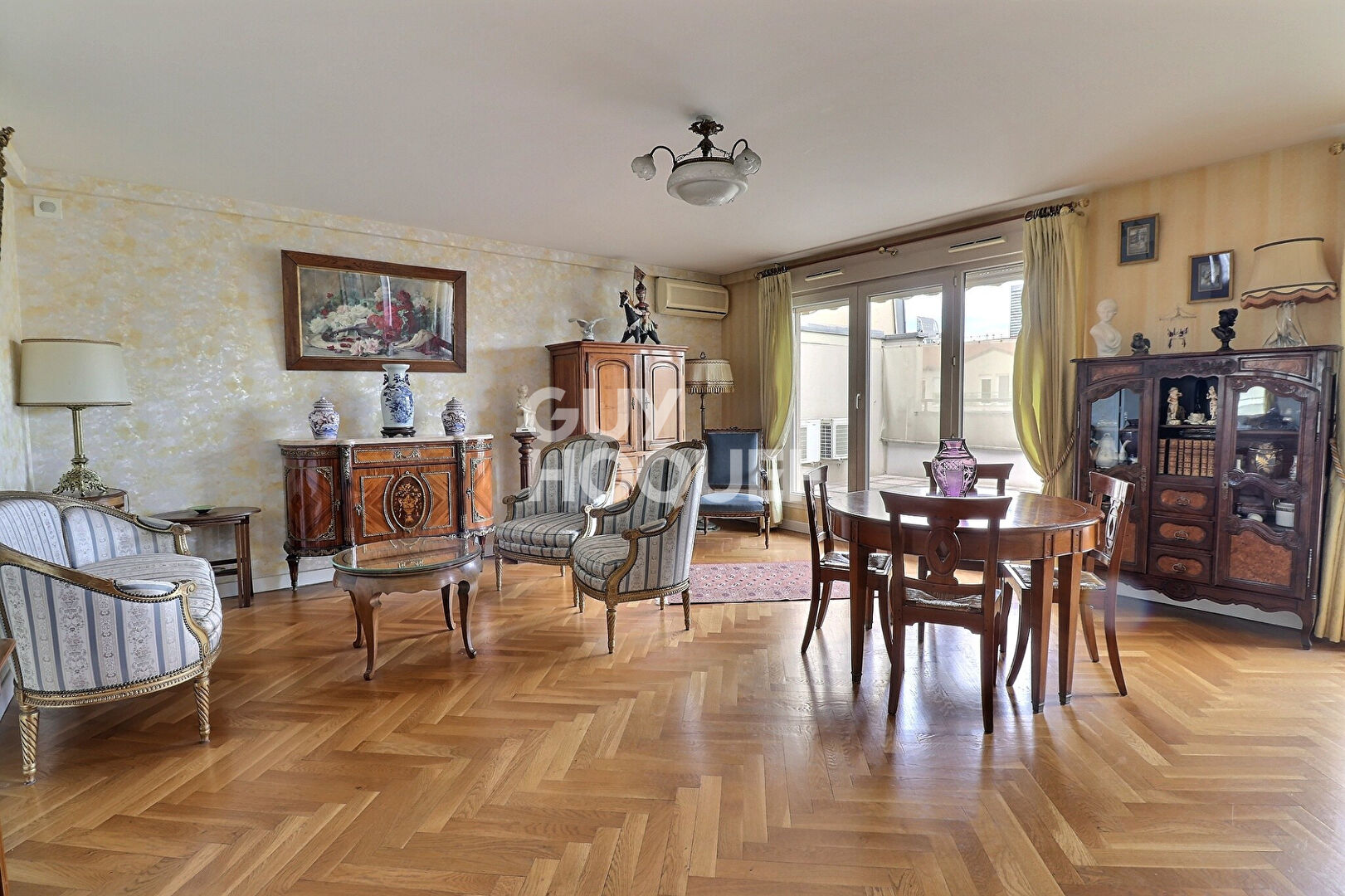 T5 dernier étage avec Terrasse de 45m² - Rue Vendôme