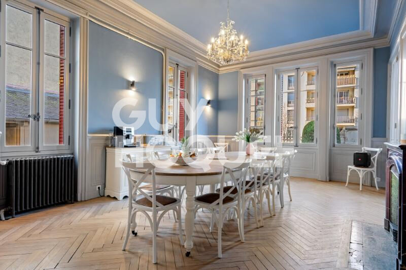 Suite privative de 23m² dans un coliving de 554m²