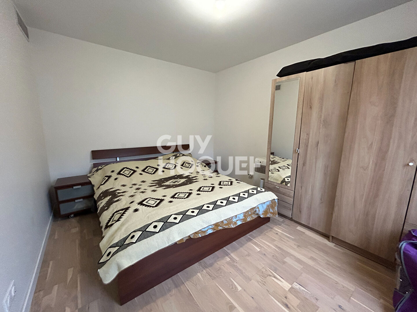 Appartement T2 de 49 m2 - Charbonnieres Les Bains