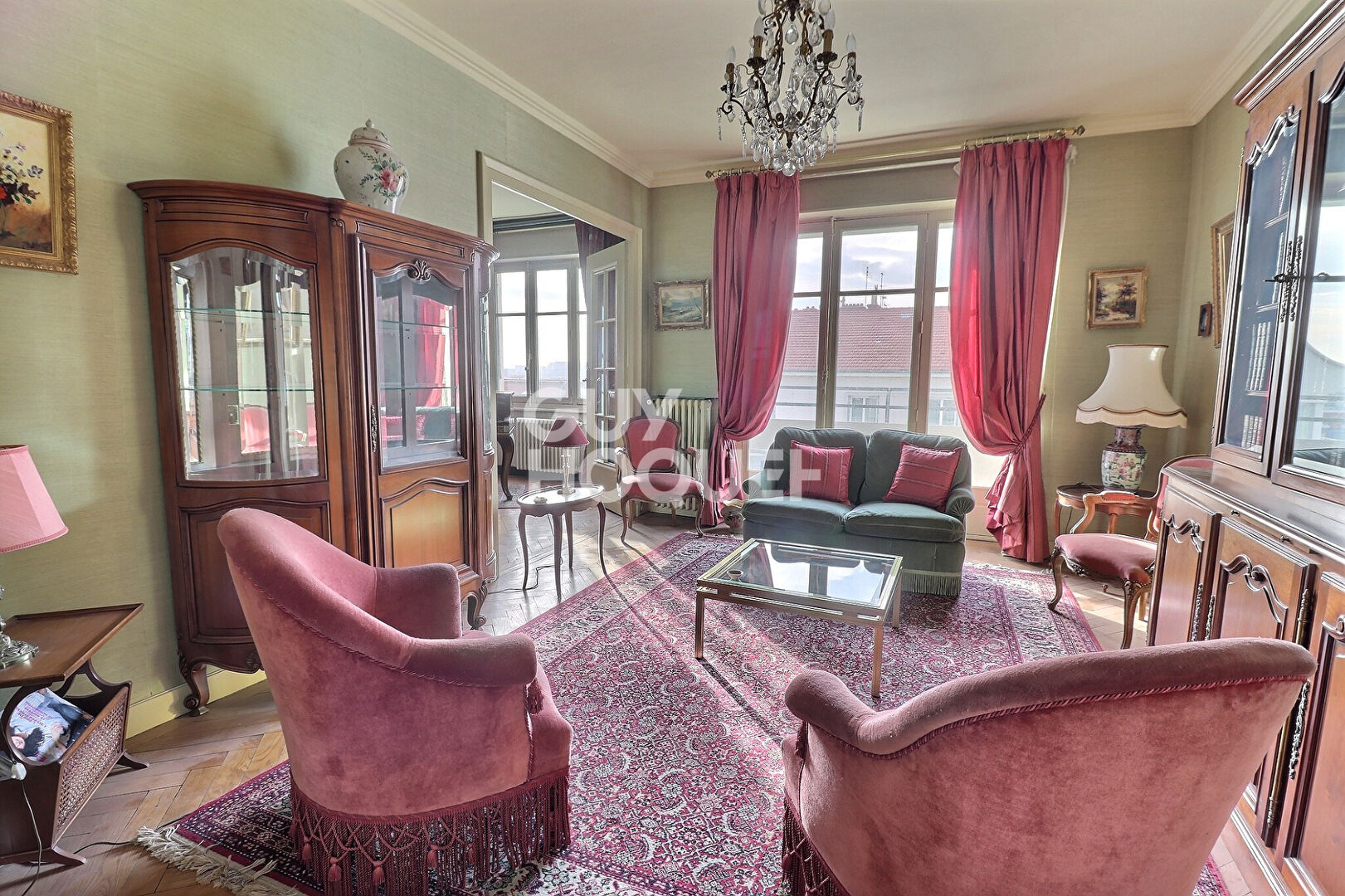 T4 avec cachet de l'ancien proximité Place Jules Guesde