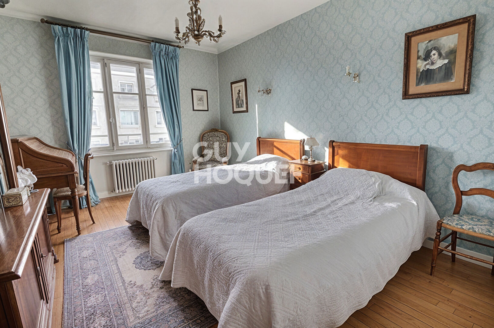 T4 avec cachet de l'ancien proximité Place Jules Guesde