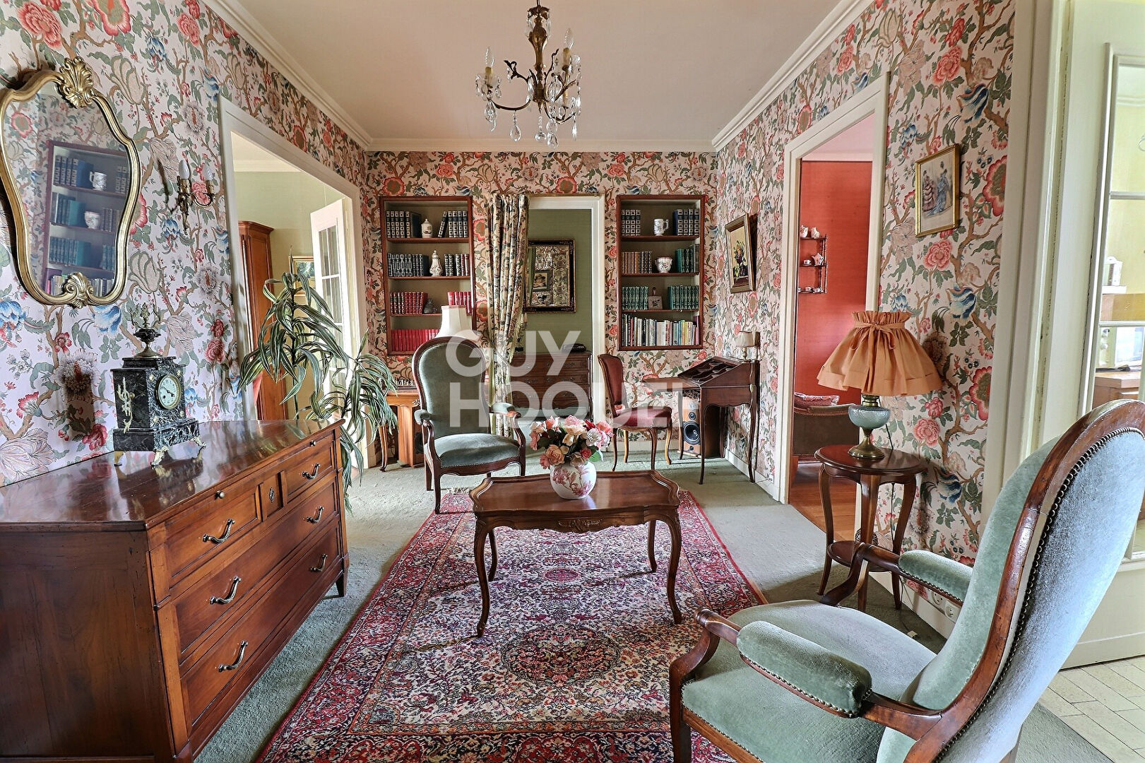 T4 avec cachet de l'ancien proximité Quai Claude Bernard!