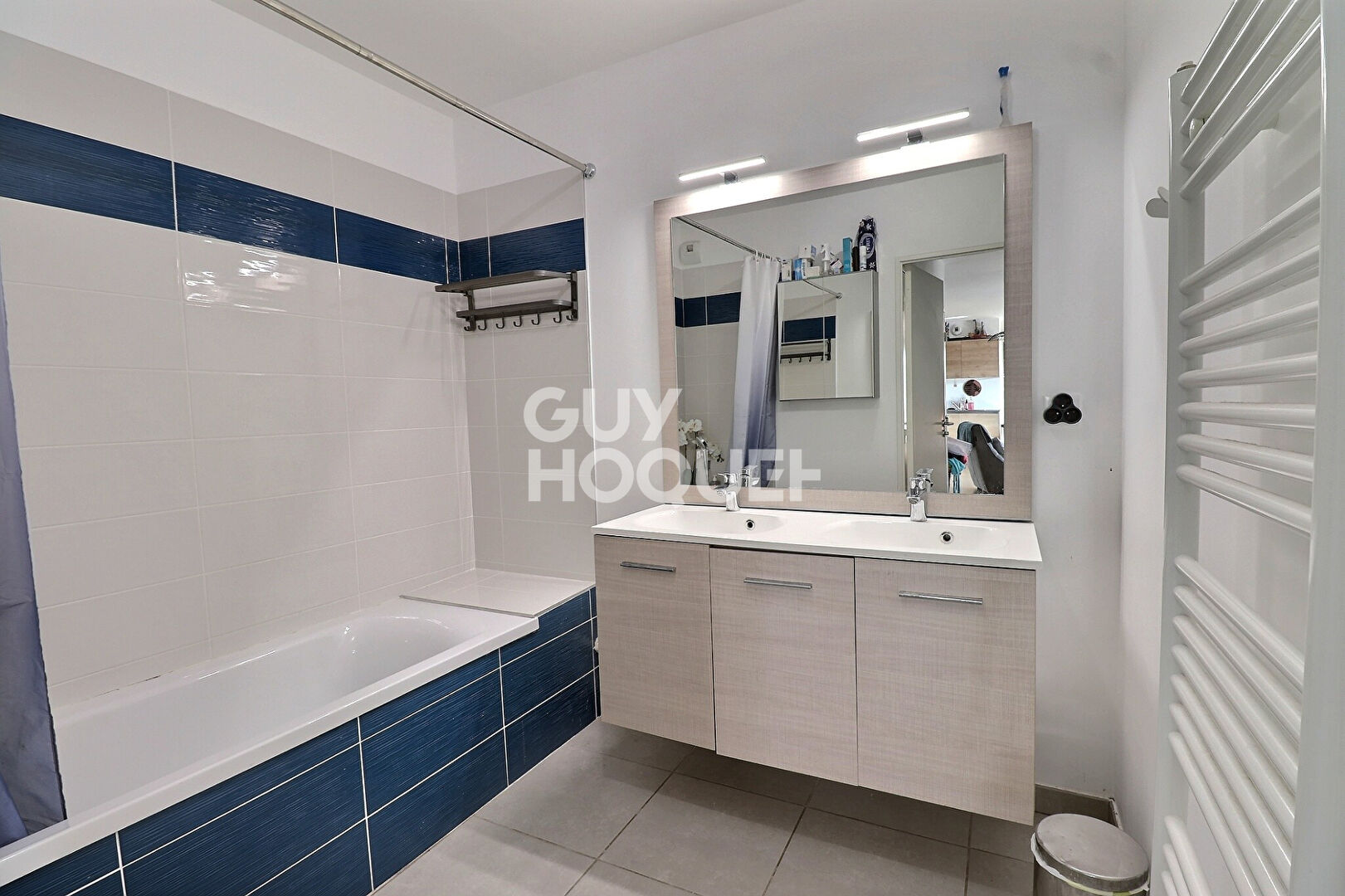 T4 avec terrasse et garage double - LYON 8