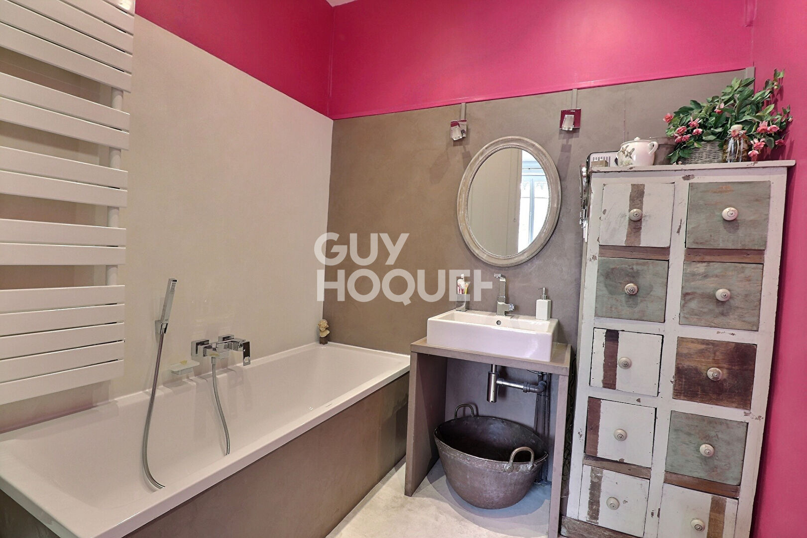 Appartement familial de caractère de 170m² - Volumes d'exception - Saxe Gambetta