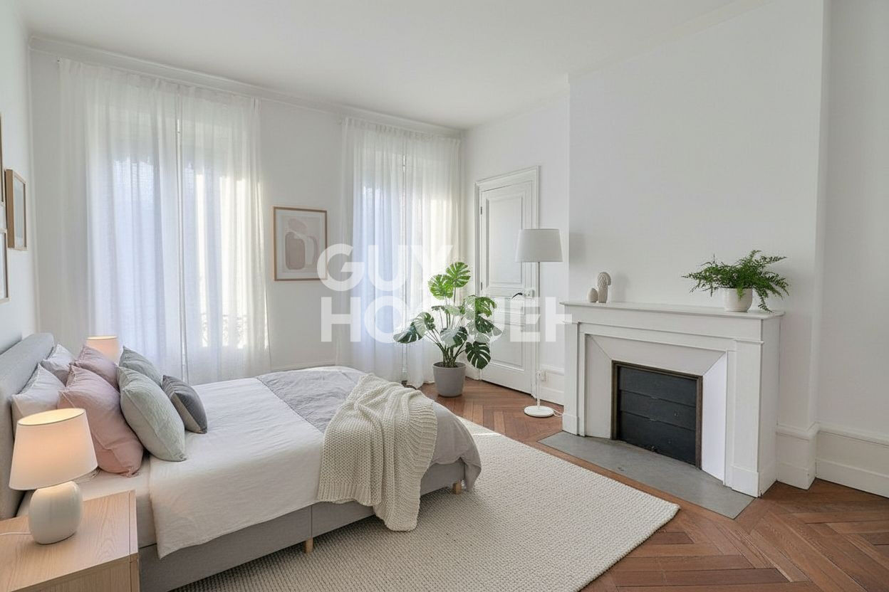 Charmant T2 en dernier étage secteur Saxe Gambetta