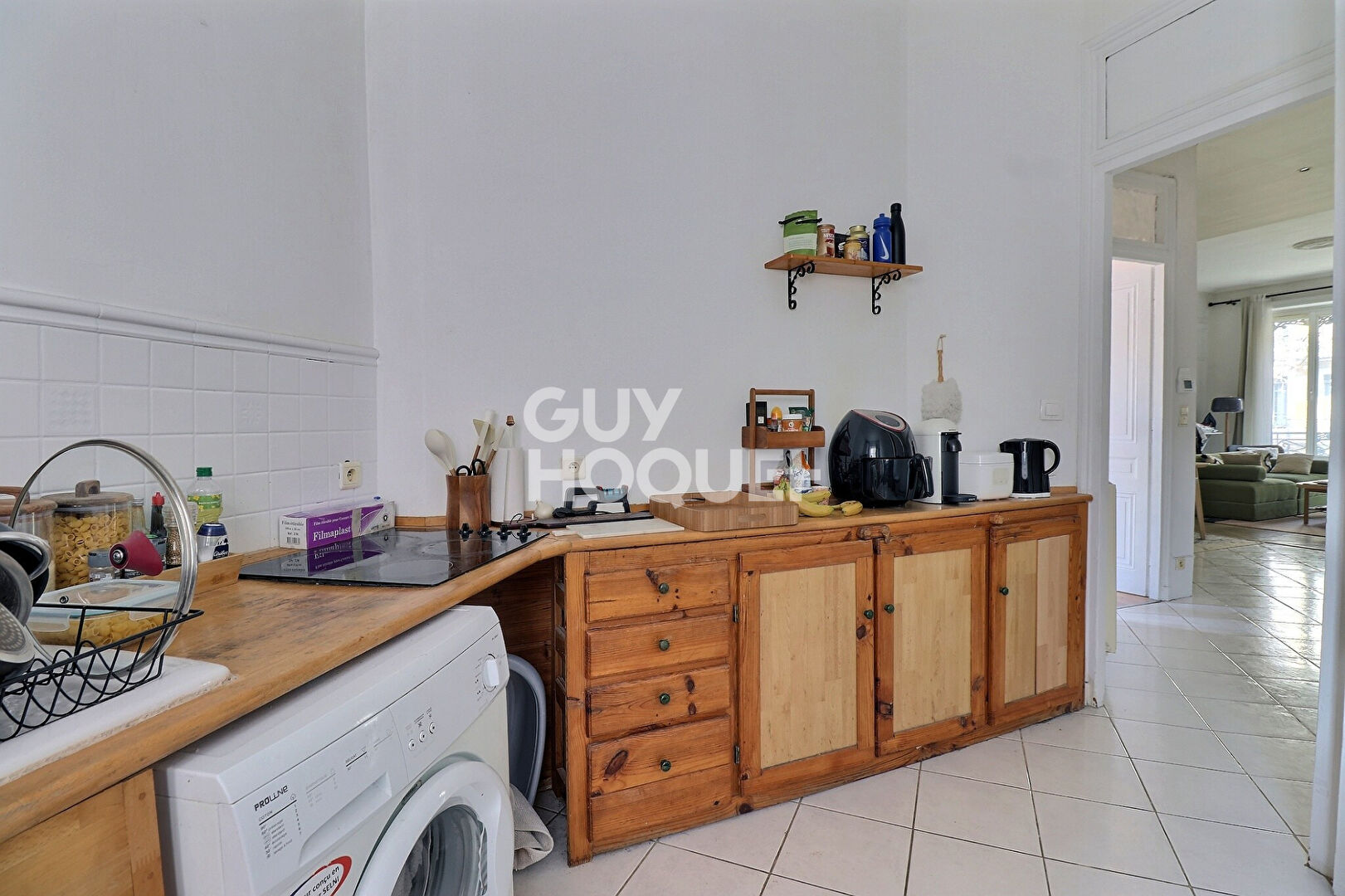 Grand T2 traversant cachet de l'ancien - Saxe Gambetta