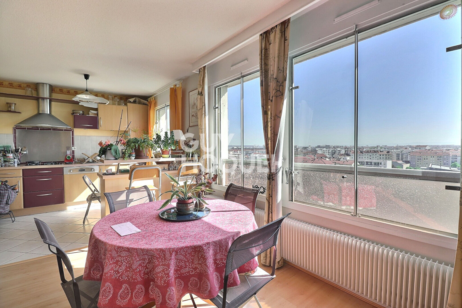 T4 avec garage secteur Garibaldi