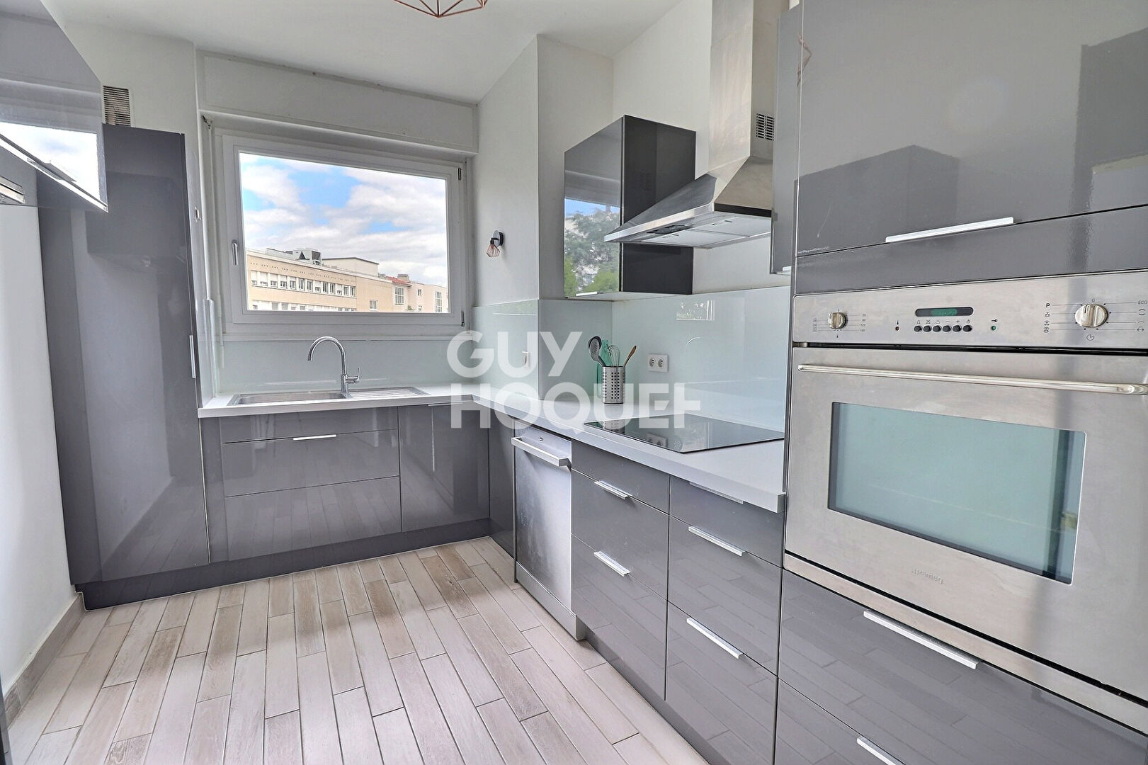 T3 avec balcon -Secteur Saxe Gambetta