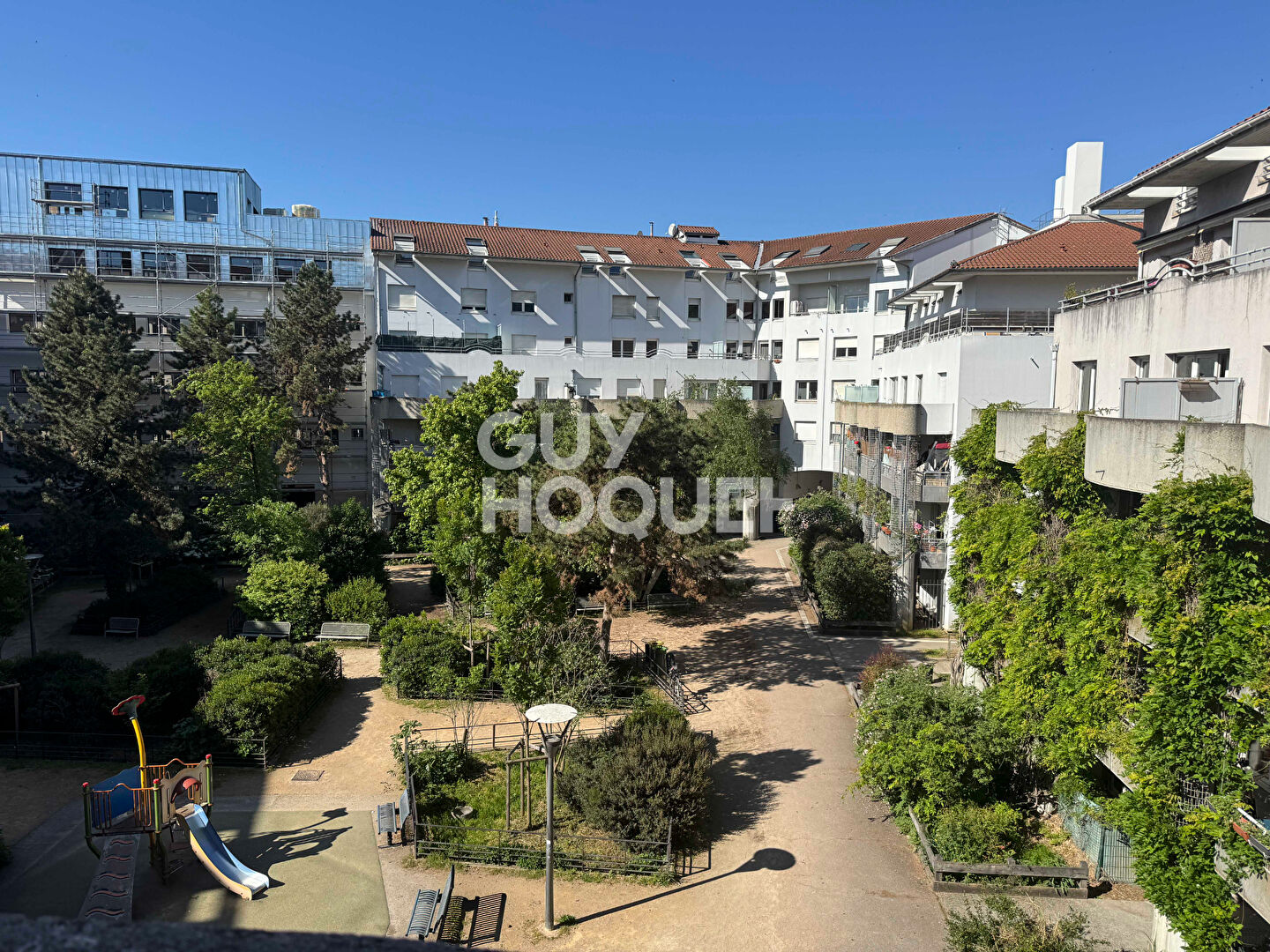 Studio avec terrasse et parking - Secteur Saxe Gambetta