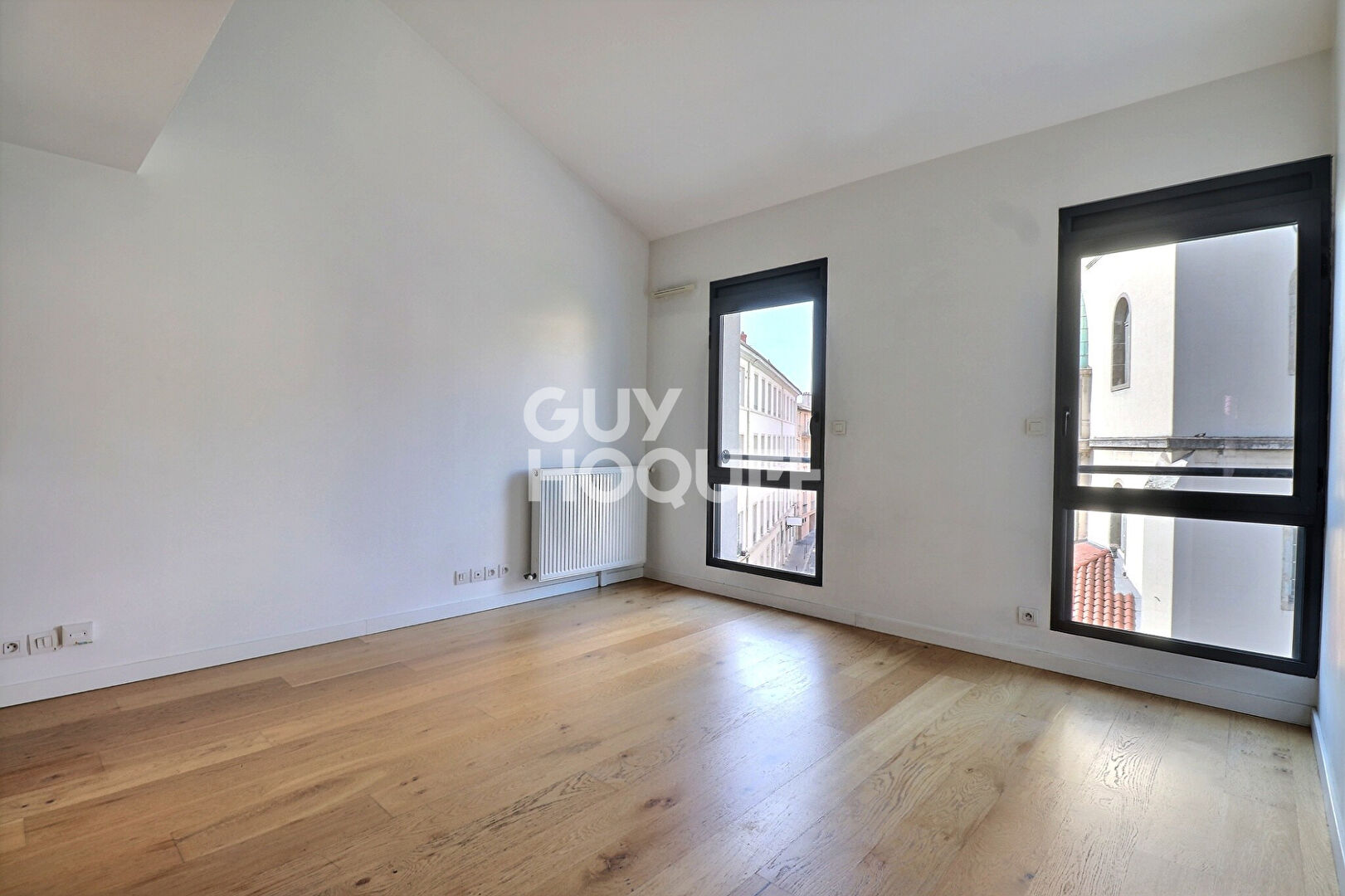 Appartement T3bis avec mezzanine et balcon - Quartier Saint-Louis