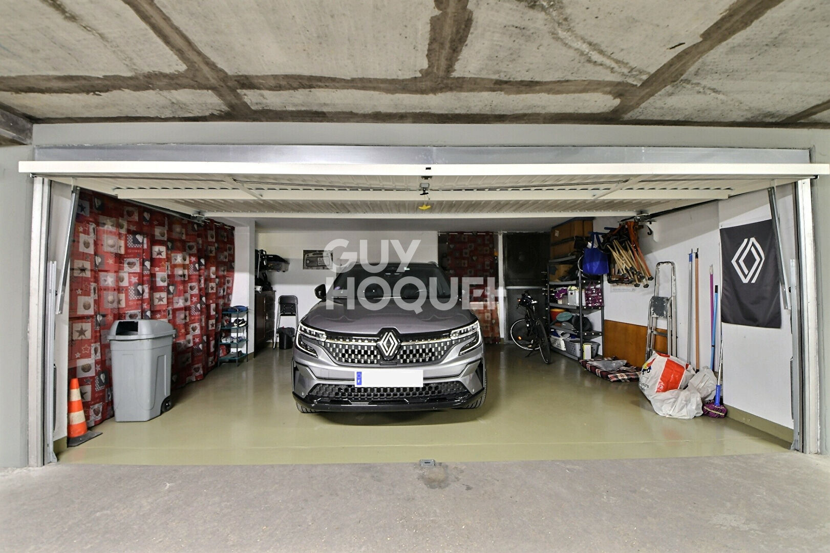 À VENDRE, DERNIER ETAGE, Appartement lumineux de 104 m² avec double balcon et vue dégagée, Dernier étage, Lyon 8ème (69008)