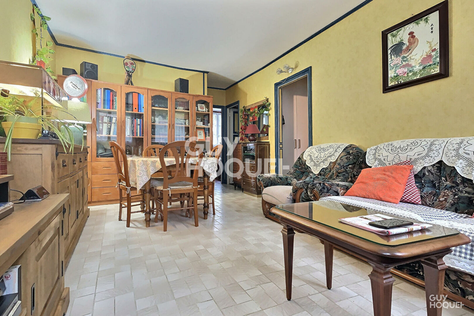 CRETEIL- Proche rue piétonne