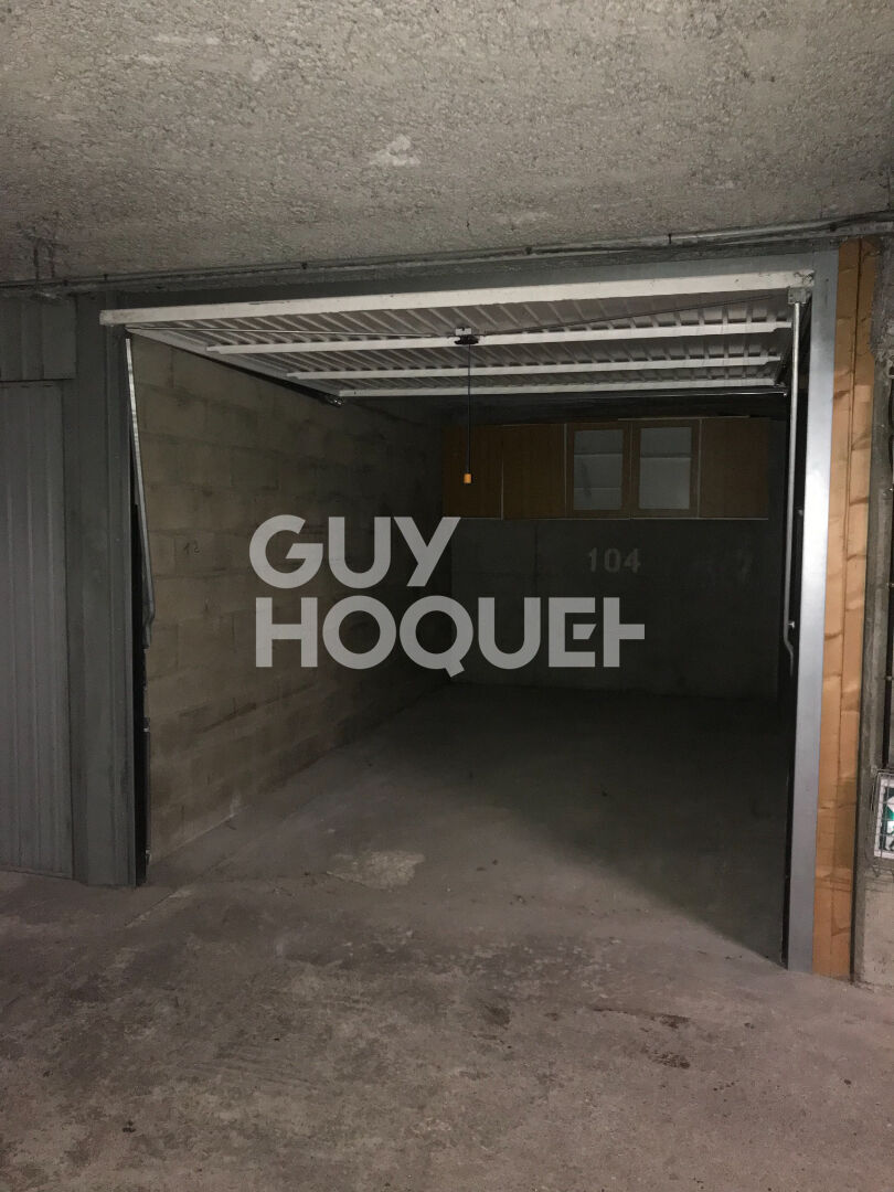 BOX A LOUER-CENTRE VILLE DE MAISONS ALFORT
