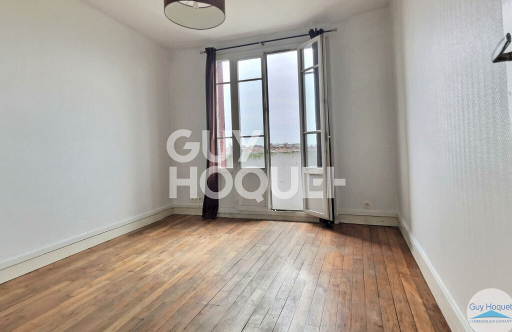 ALFORTVILLE-2 PIECES PROCHES COMMERCES