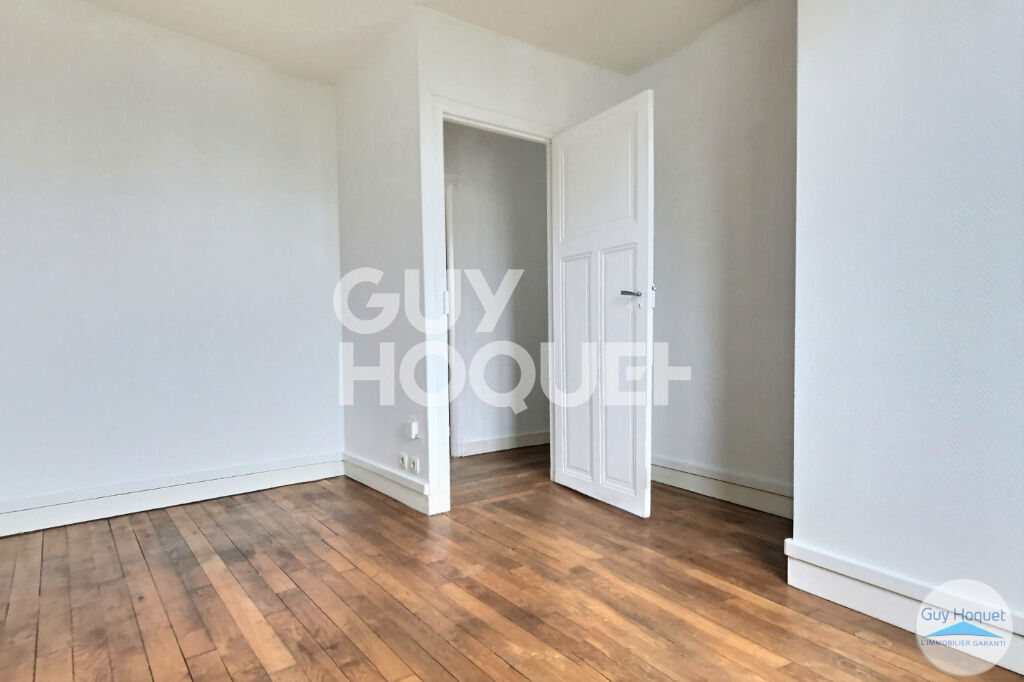 ALFORTVILLE-2 PIECES PROCHES COMMERCES