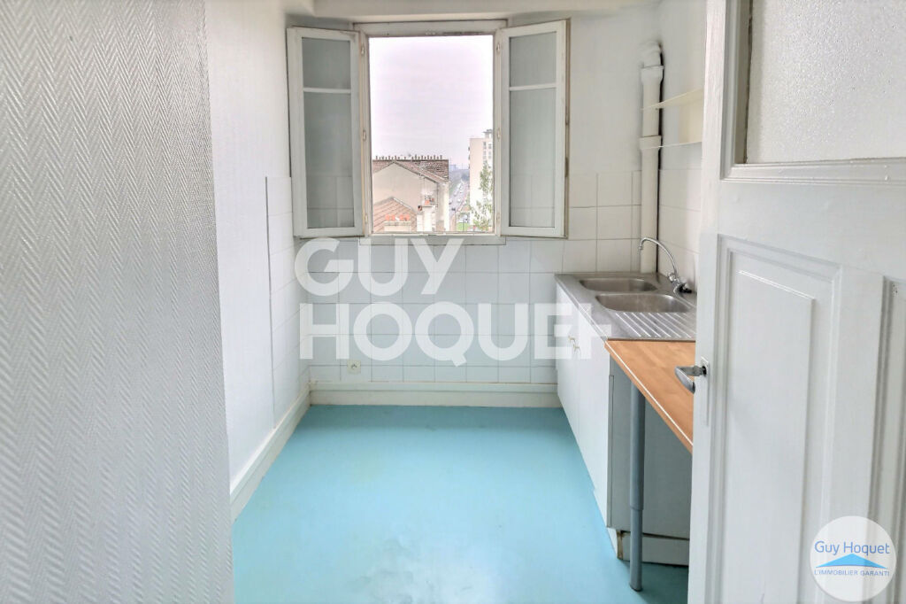 ALFORTVILLE-2 PIECES PROCHES COMMERCES