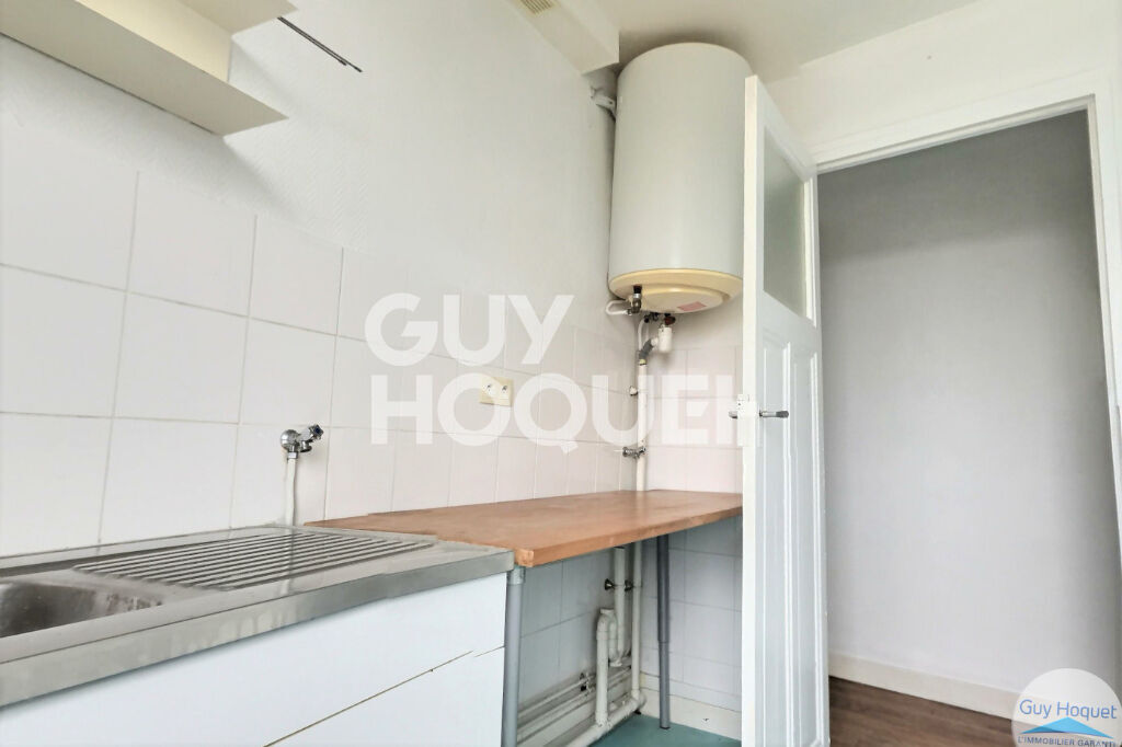 ALFORTVILLE-2 PIECES PROCHES COMMERCES