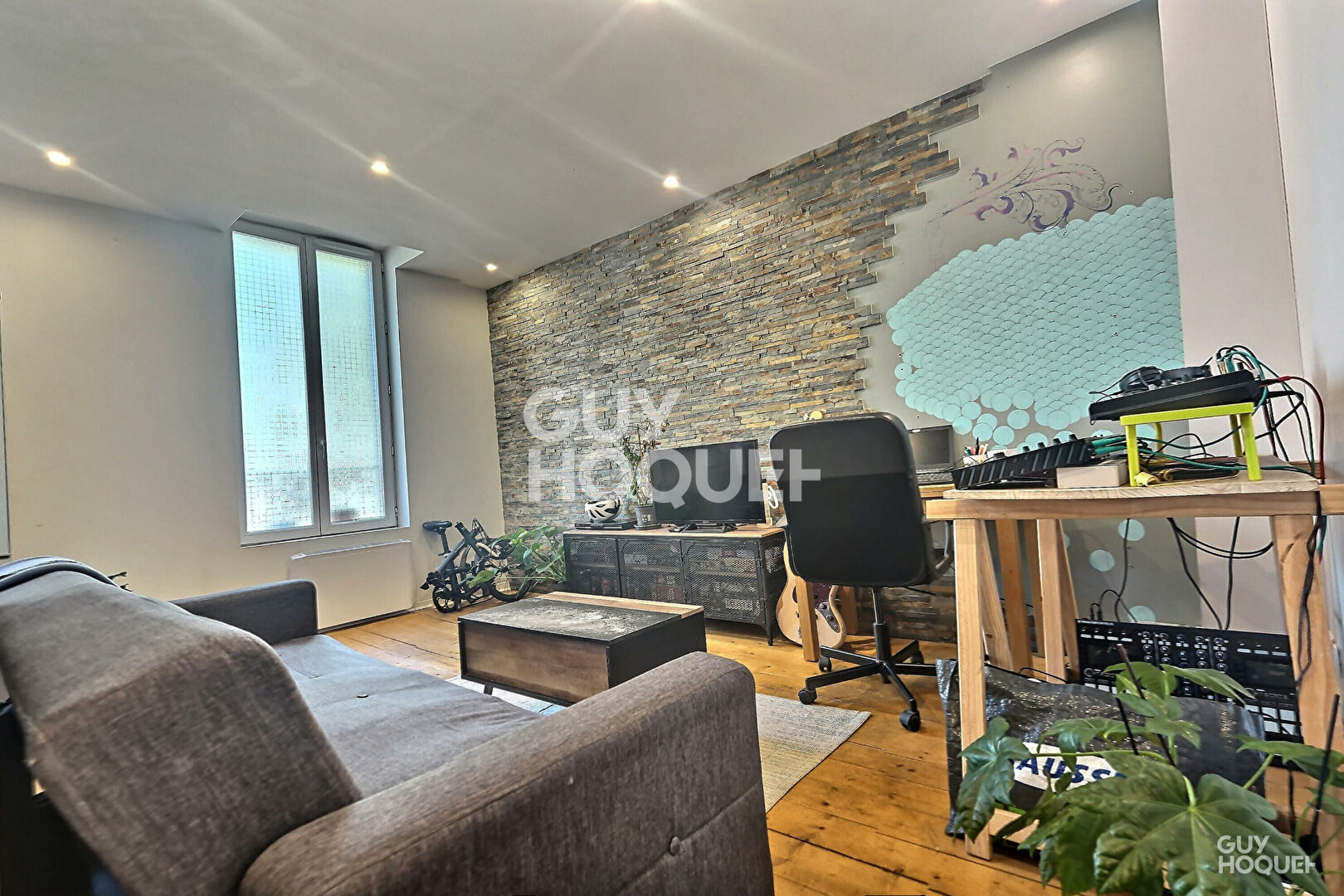 Appartement T2  traversant - ALFORTVILLE (Achtarak)