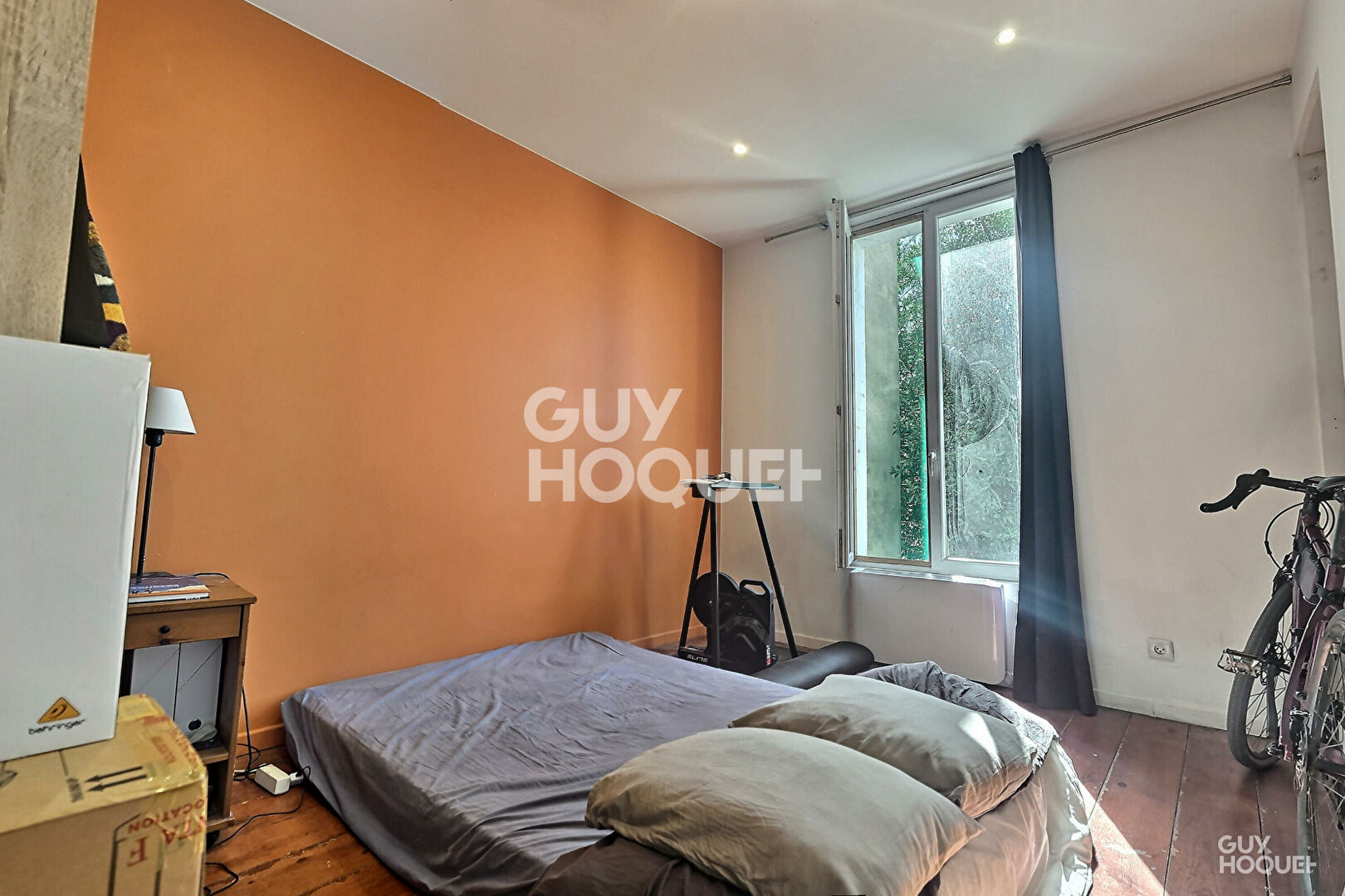 Appartement T2  traversant - ALFORTVILLE (Achtarak)