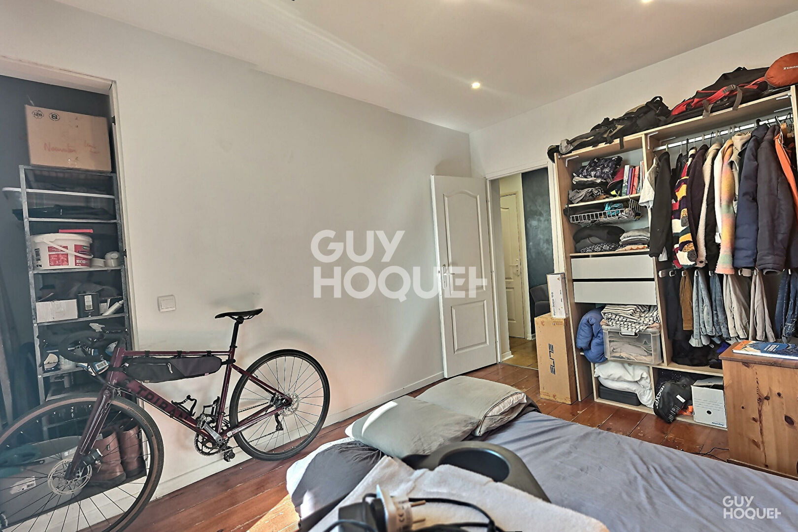 Appartement T2  traversant - ALFORTVILLE (Achtarak)