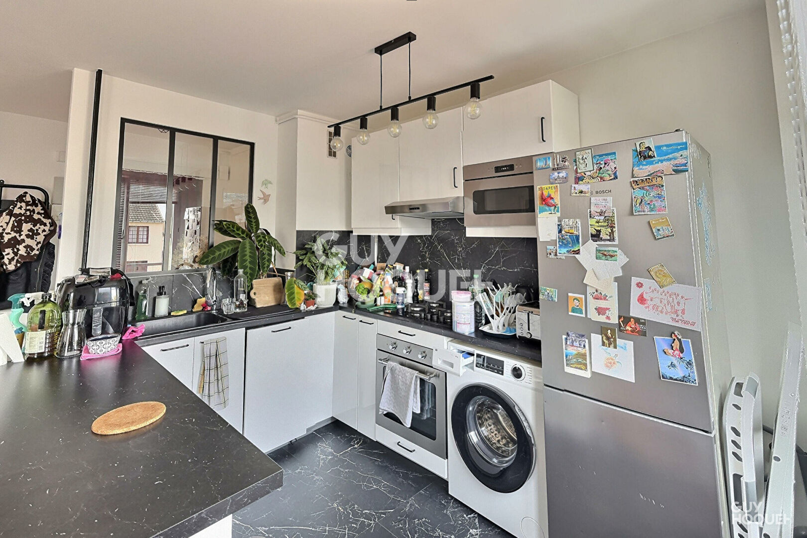 ALFORTVILLE - HYPER CENTRE - 2P MEUBLE AVEC CAVE ET PARKING