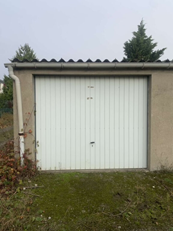 Parking / box Talange