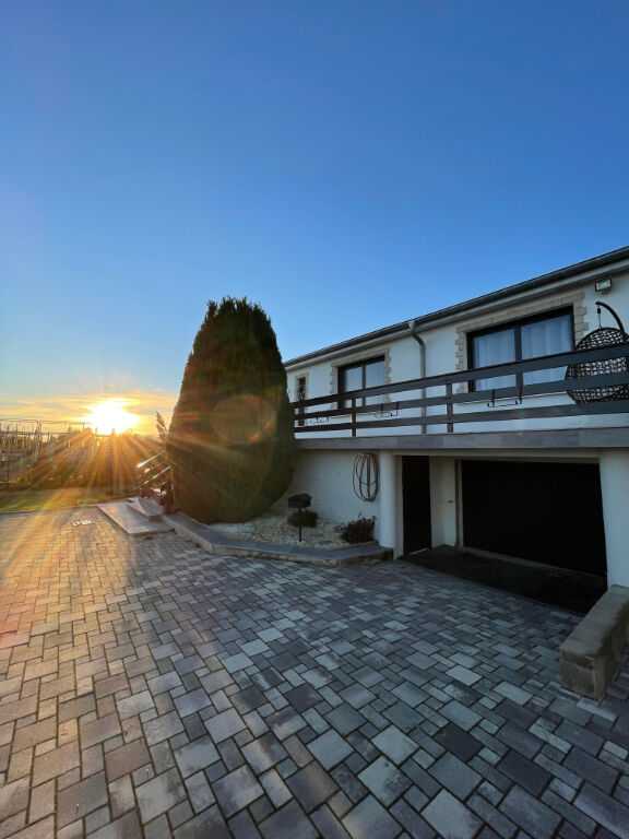 Maison Tucquegnieux 5 pièce(s) 170m2