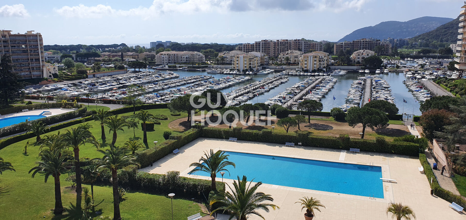 Bel appartement en étage élevé, vendu avec garage