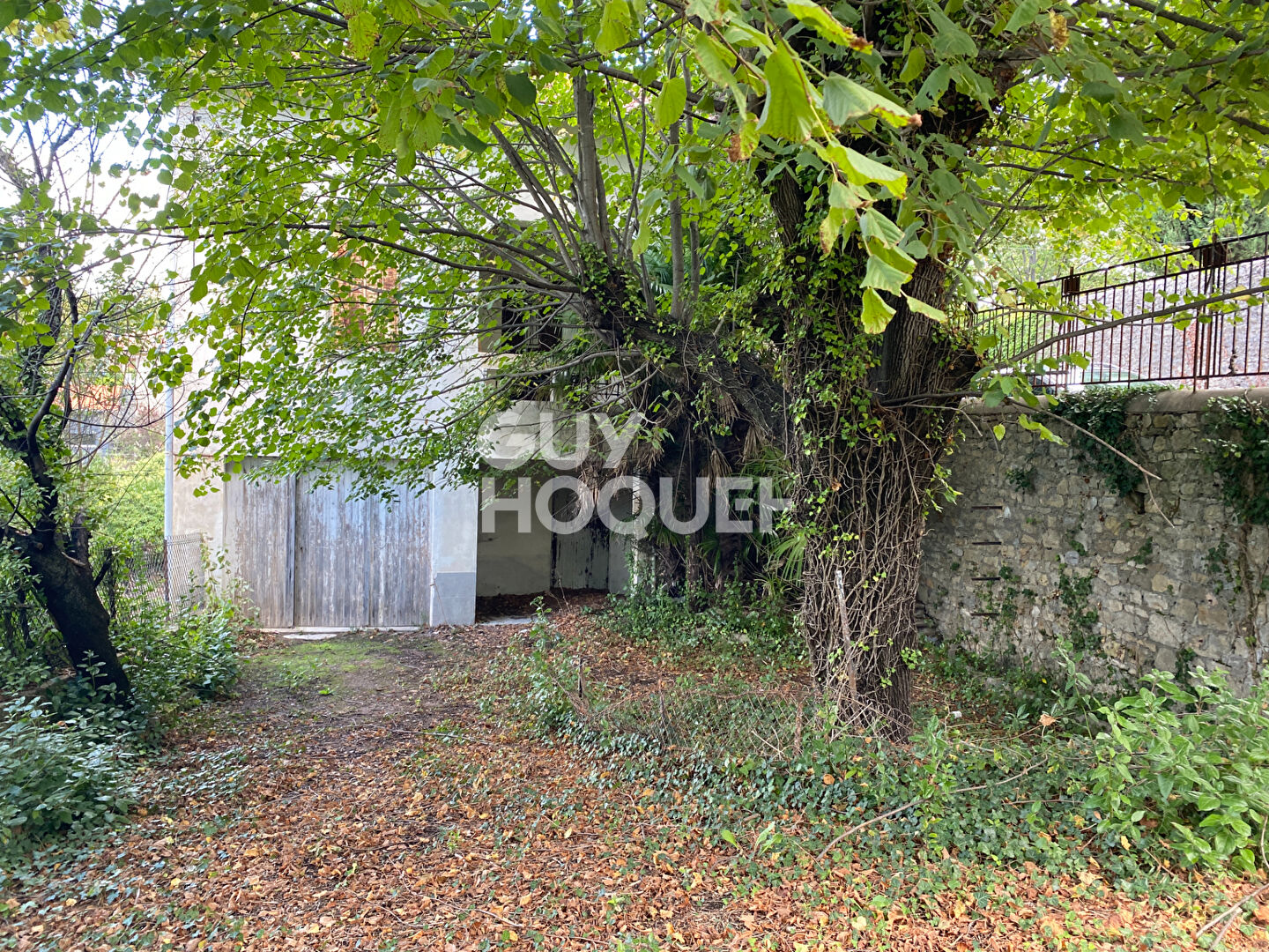 Magnifique maison, idéalement situé, avec beau potentiel