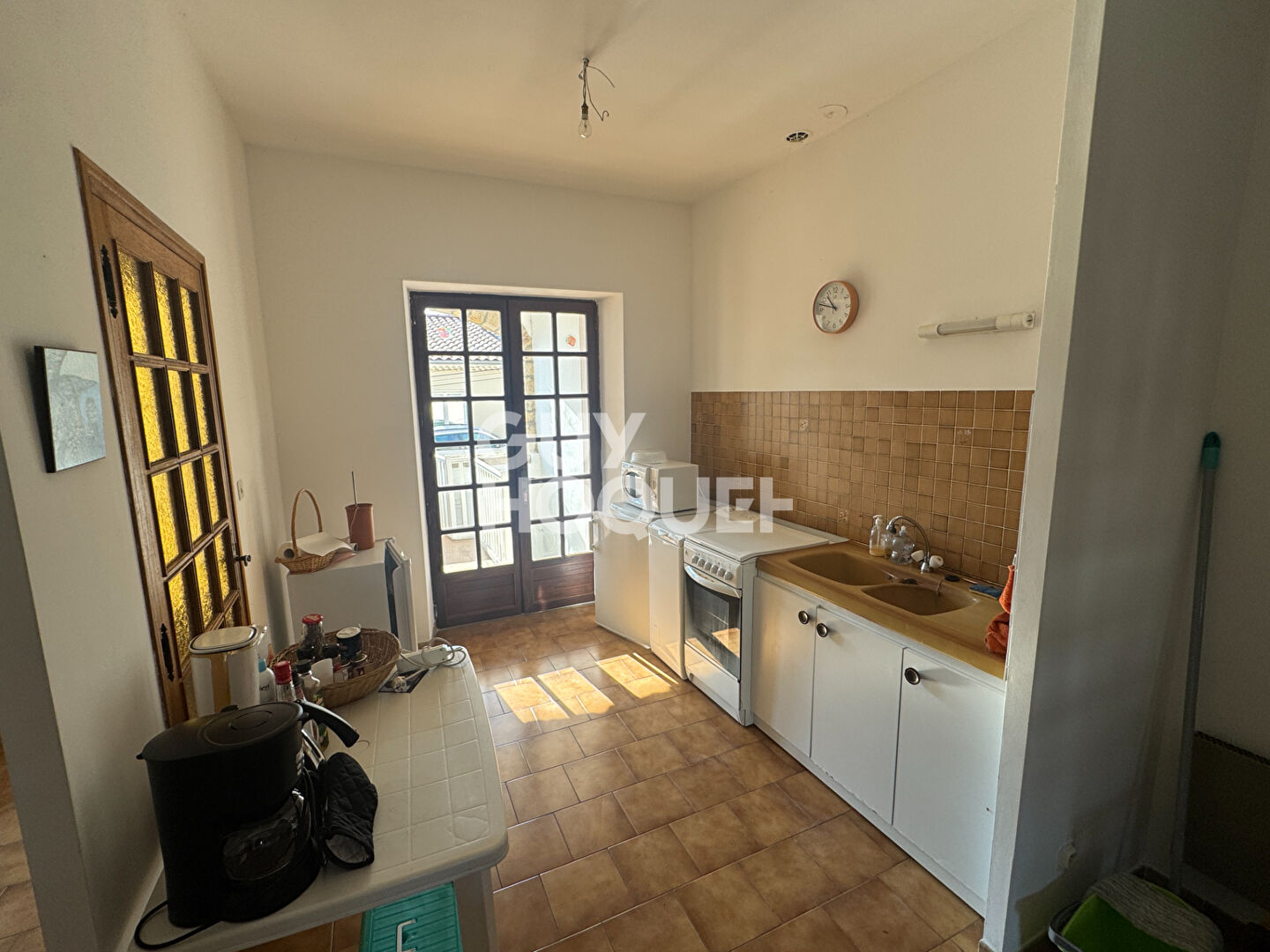 5 Min. AUBENAS. Habitable rapidement et évolutif