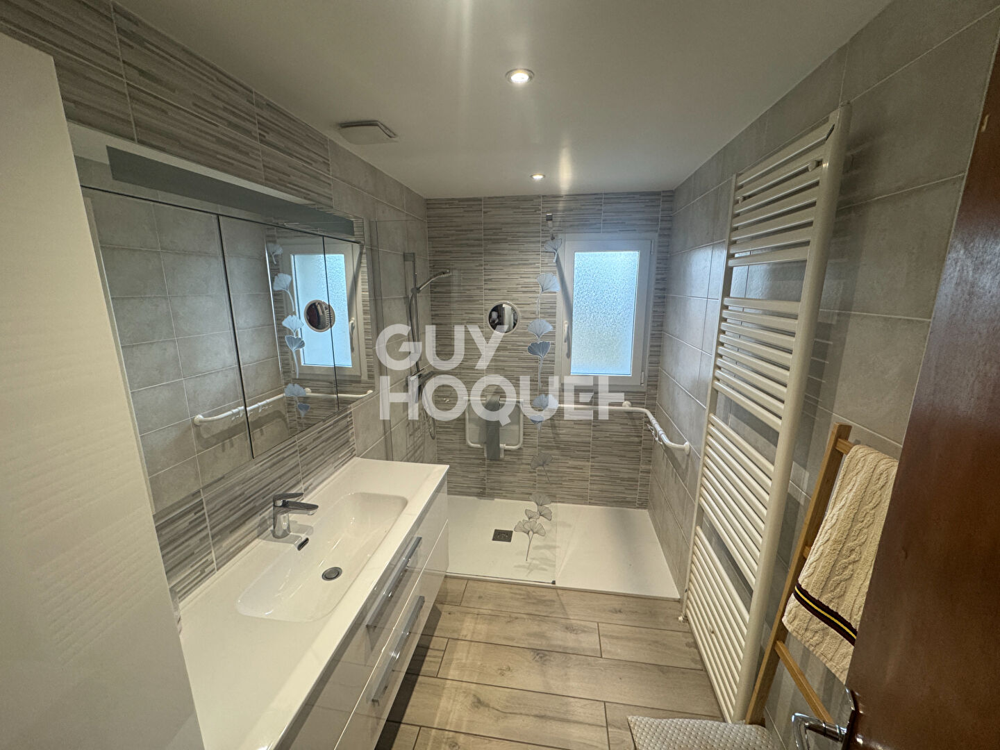 Maison 3 pièces 2min  VOGUË