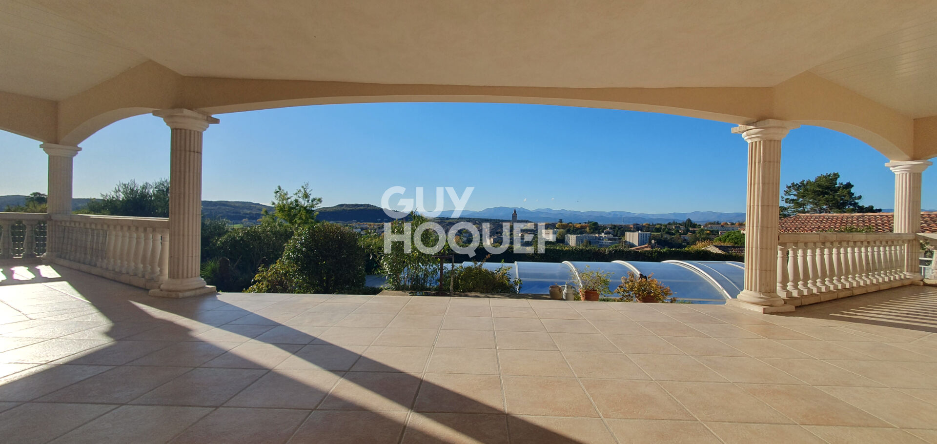 Maison d'exception + 6 000 m² de terrain constructible et facilement détachable