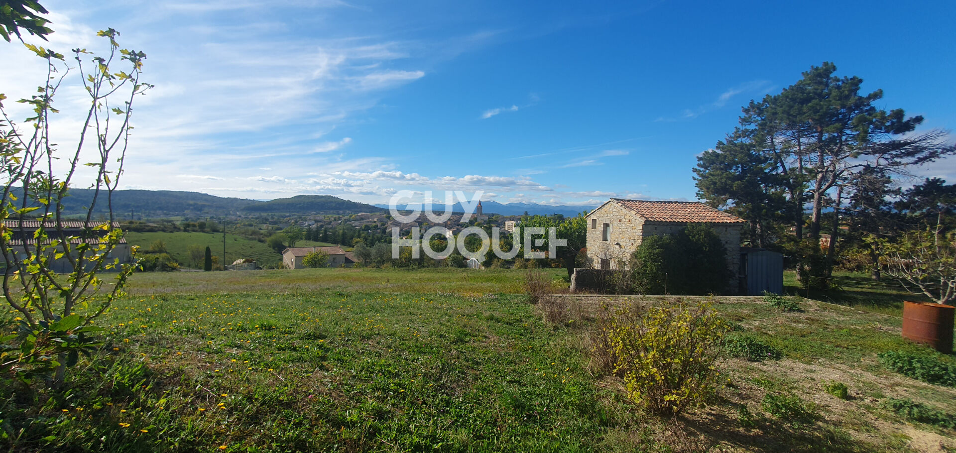 Maison d'exception + 6 000 m² de terrain constructible et facilement détachable