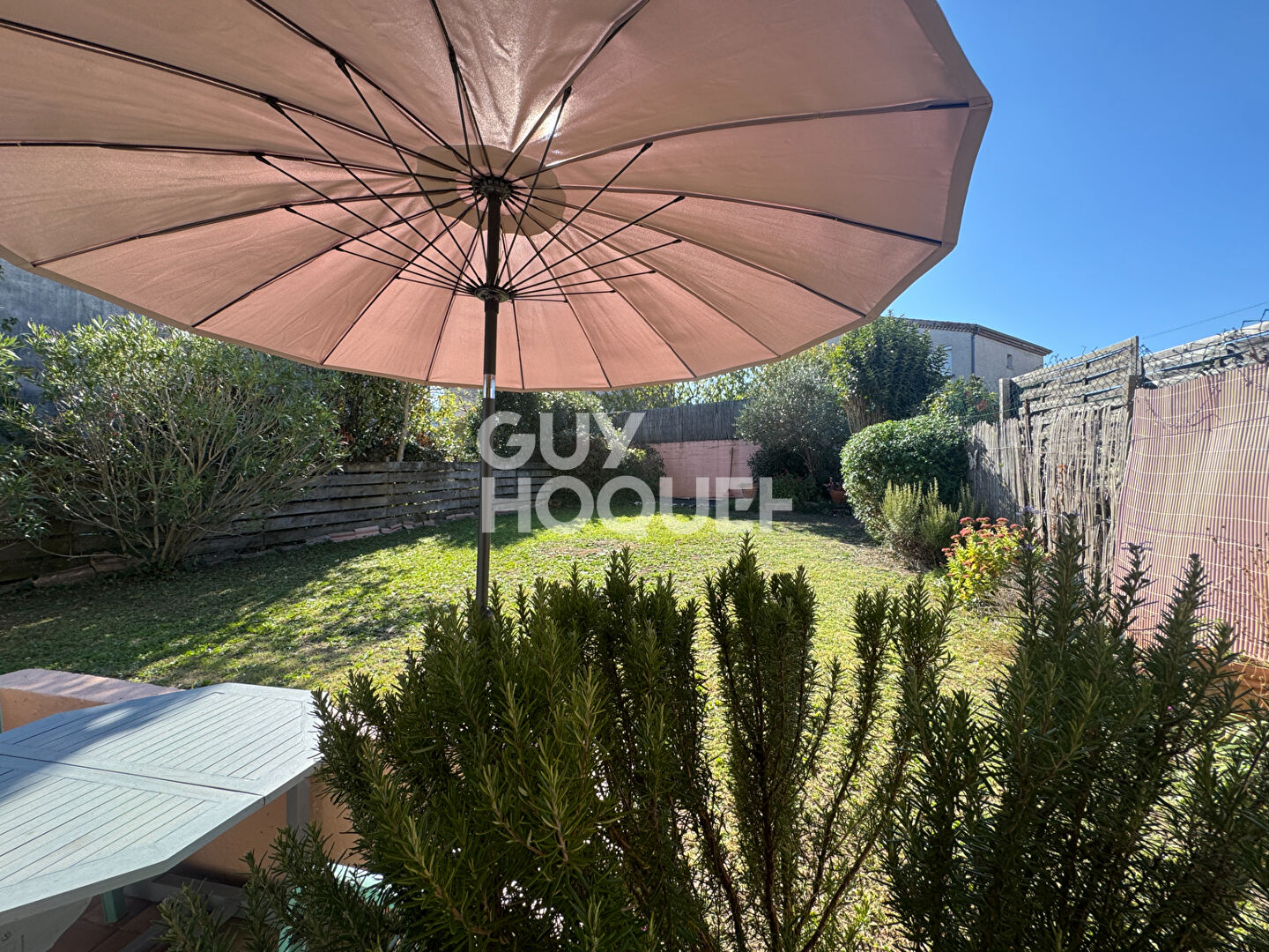 Maison en pierre de 6 pièces principales + studio 45m² indépendant