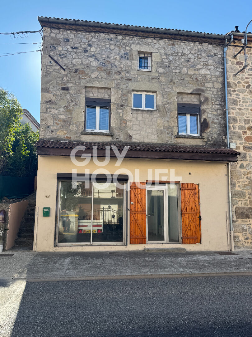 Maison en pierre de 6 pièces principales + studio 45m² indépendant