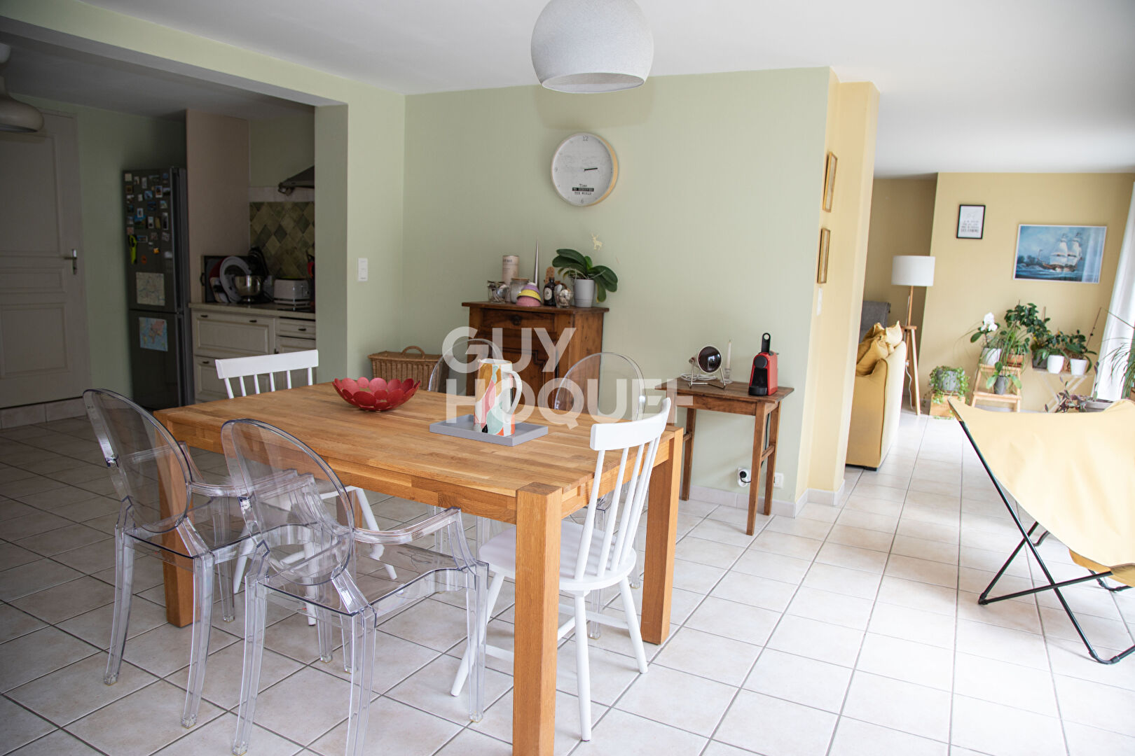 Maison de caractère + appartement indépendant  avec piscine sur Aubenas