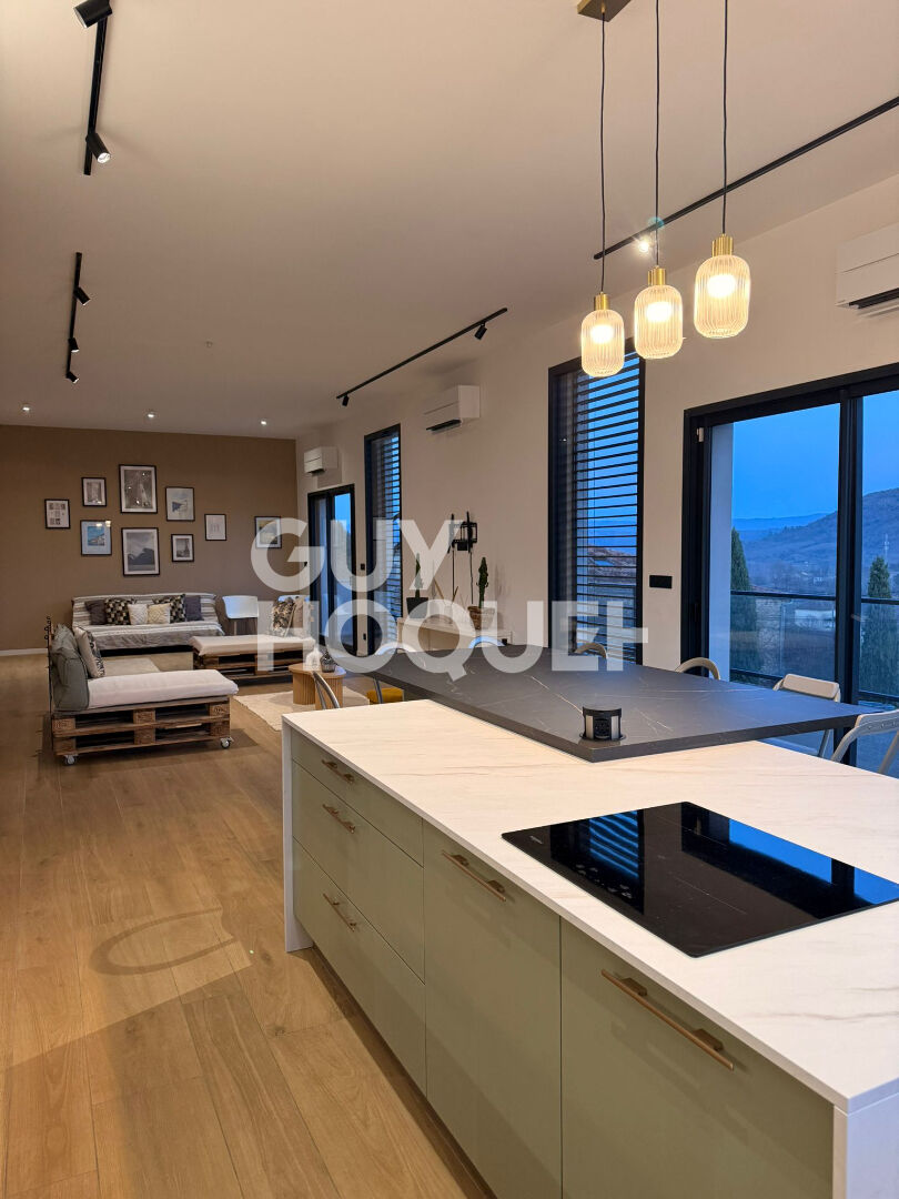 Agréable villa Meublée sur  Lachapelle Sous Aubenas de 4 pièces