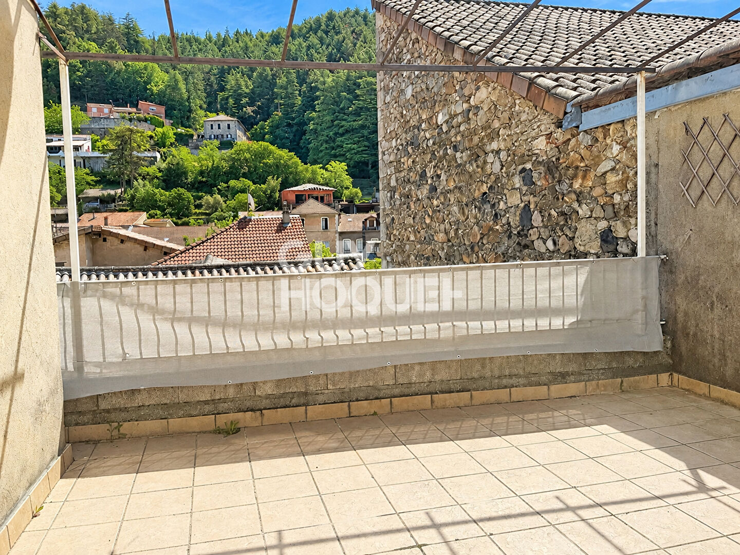 Appartement  F3 avec TERRASSE