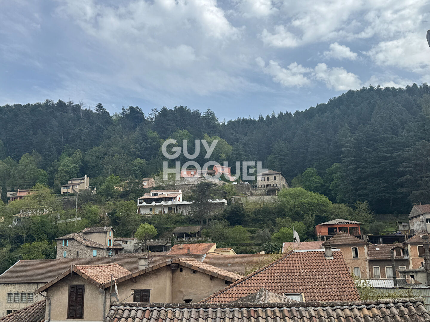 Appartement  F3 avec TERRASSE