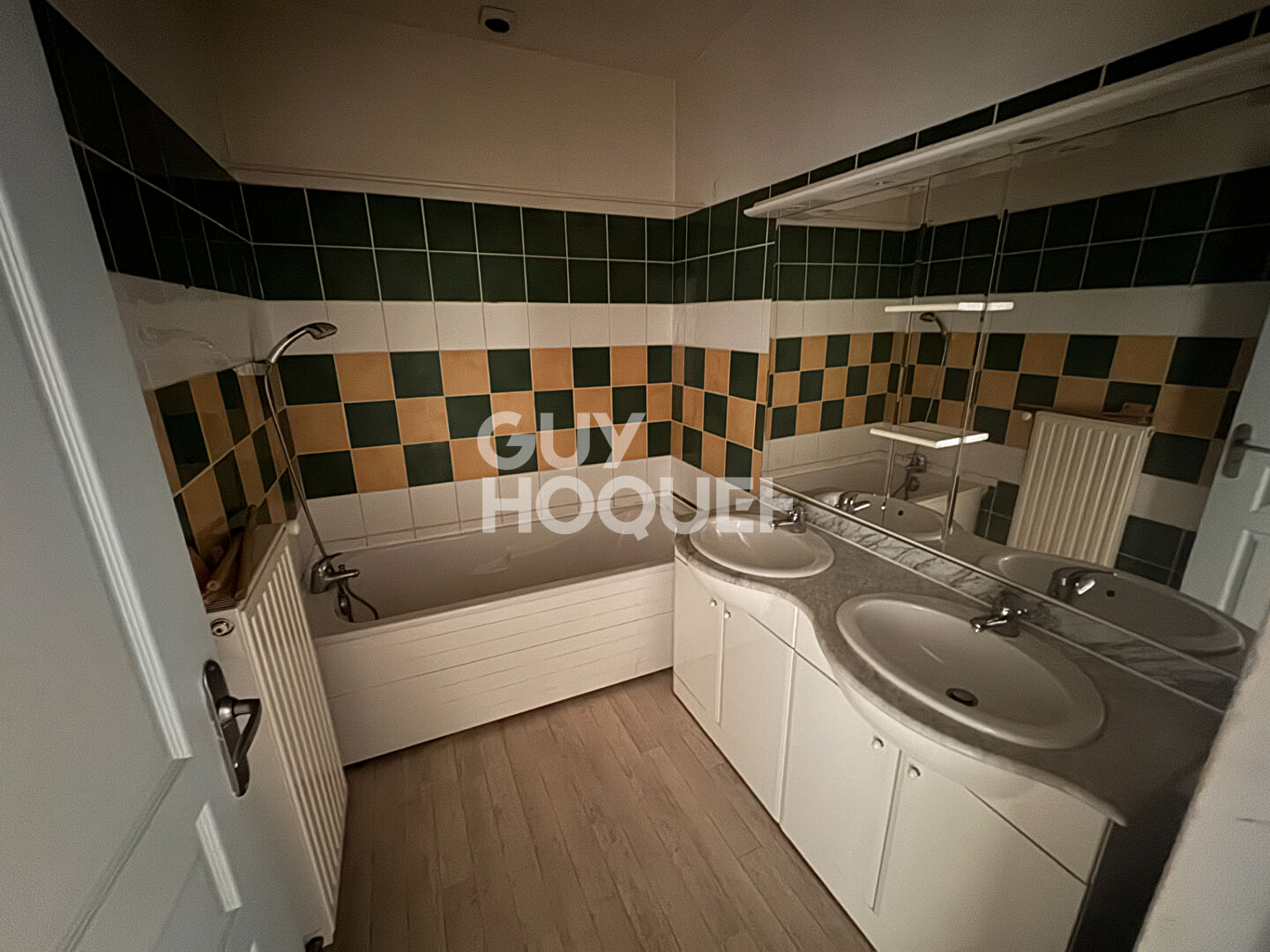 Appartement Vals Les Bains 6 pièces120 m2