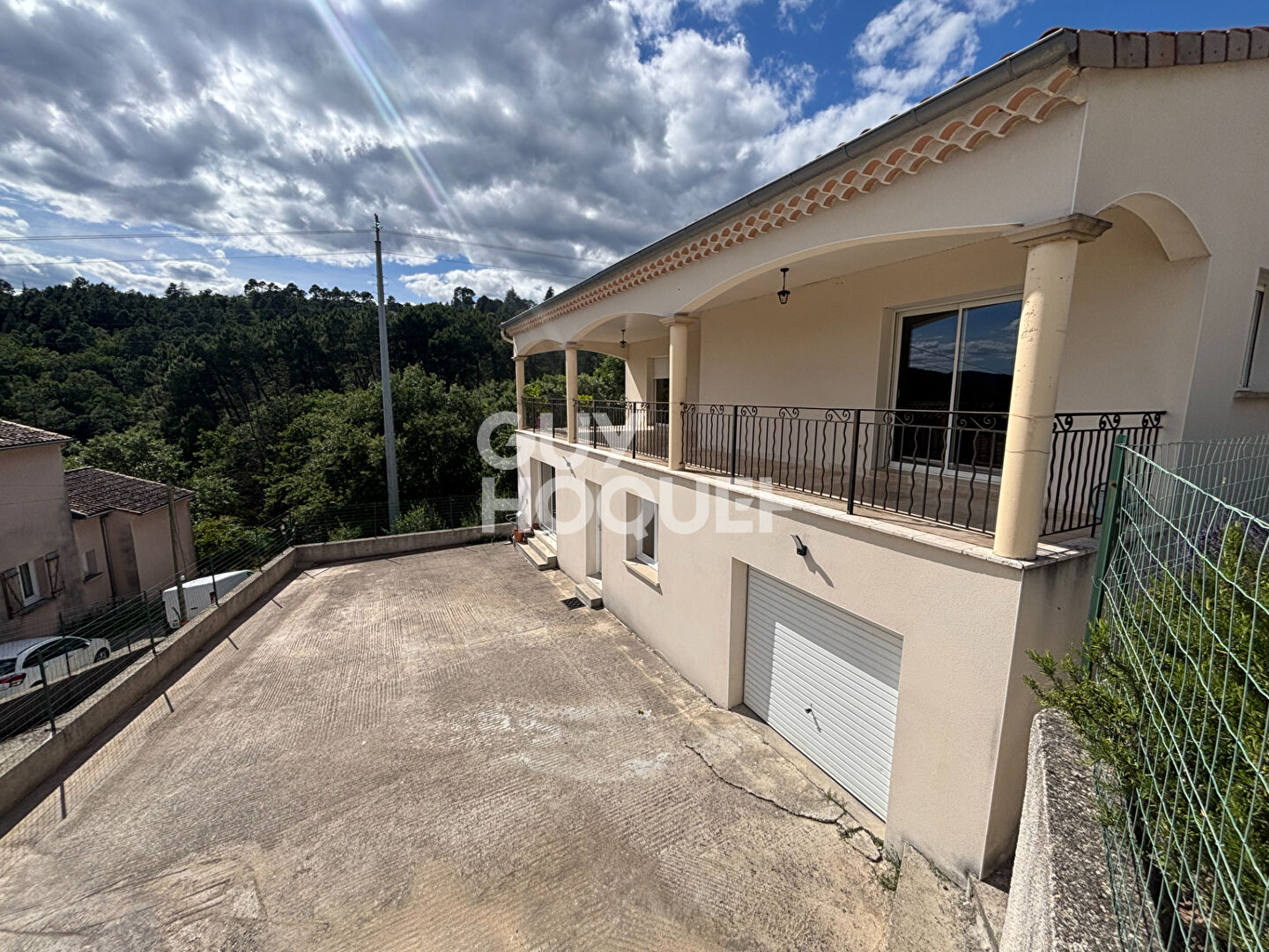 Maison Aubenas 248 m² avec 2 logements indépendants ? Idéal famille ou investissement 