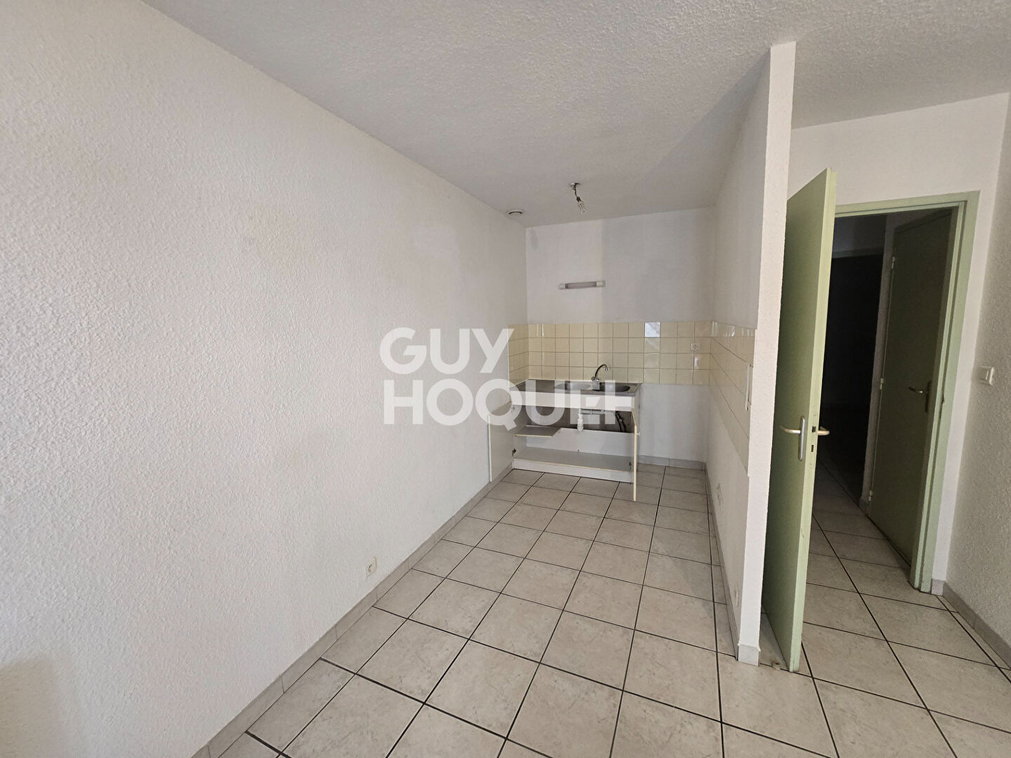 appartement  T3  bis  aubenas
