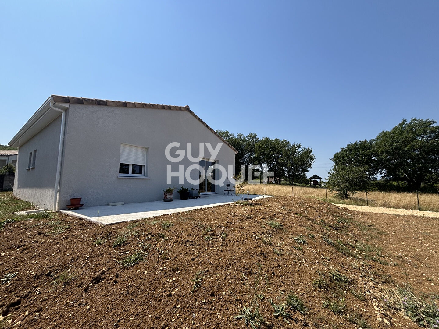 À vendre à Pradons : maison neuve 86 m², prestations de qualité et terrain constructible