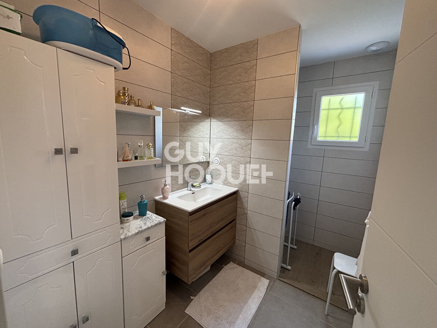 À vendre à Pradons : maison neuve 86 m², prestations de qualité et terrain constructible