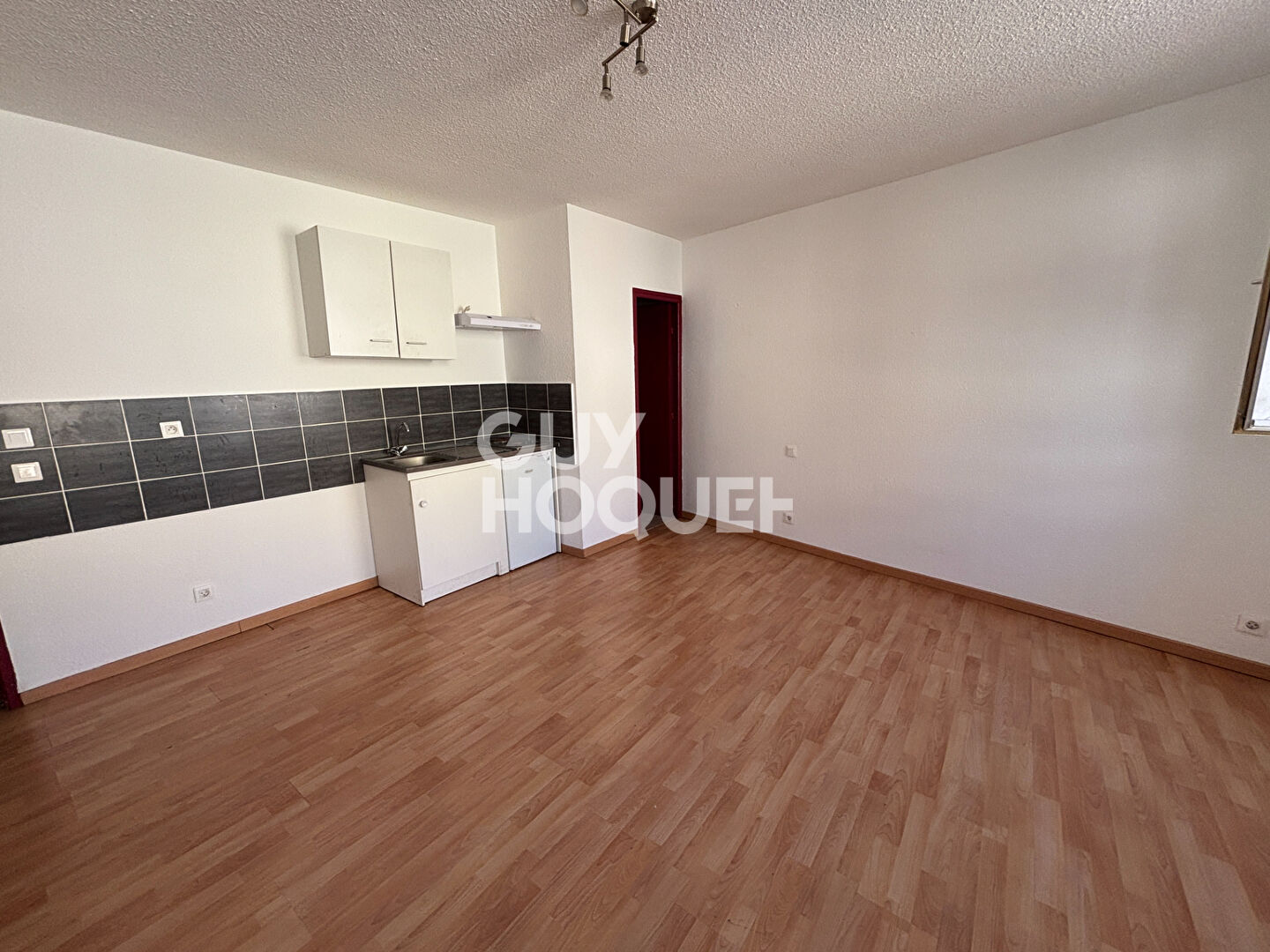 Immeuble à vendre au centre-ville d'Aubenas - Réf. 7282